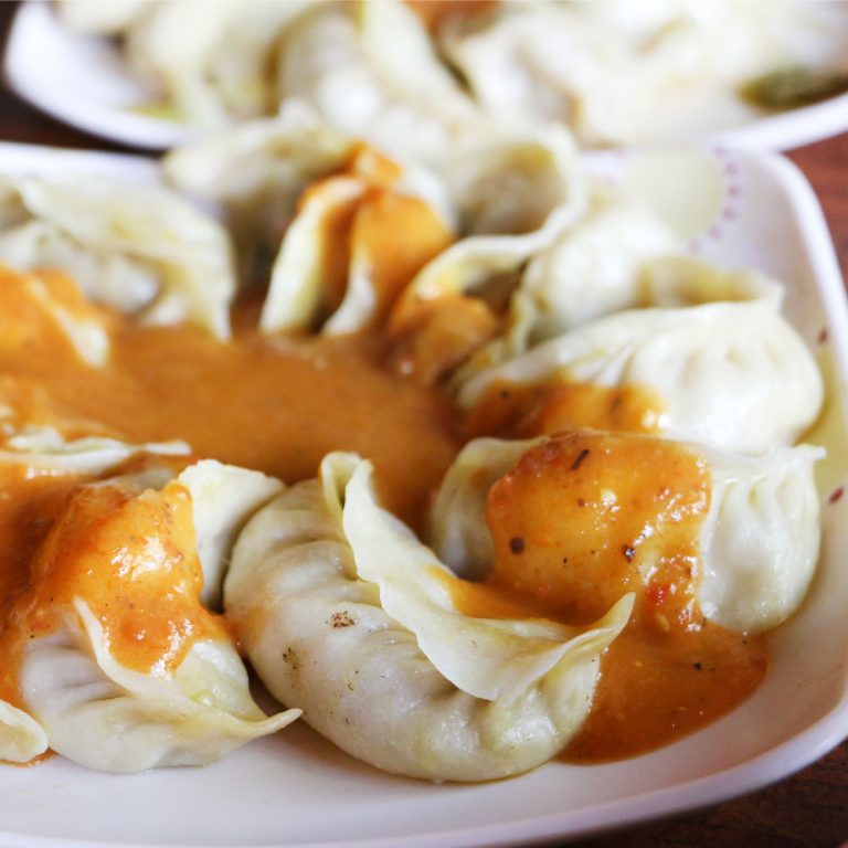 Steamed Chicken Momos Without A Steaming Basket – Licious